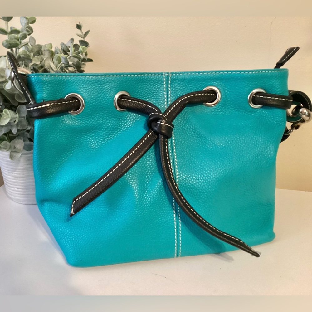Vera Pelle Teal Blue & Black Pebbled Leather Satchel Handbag w Silver Hardware